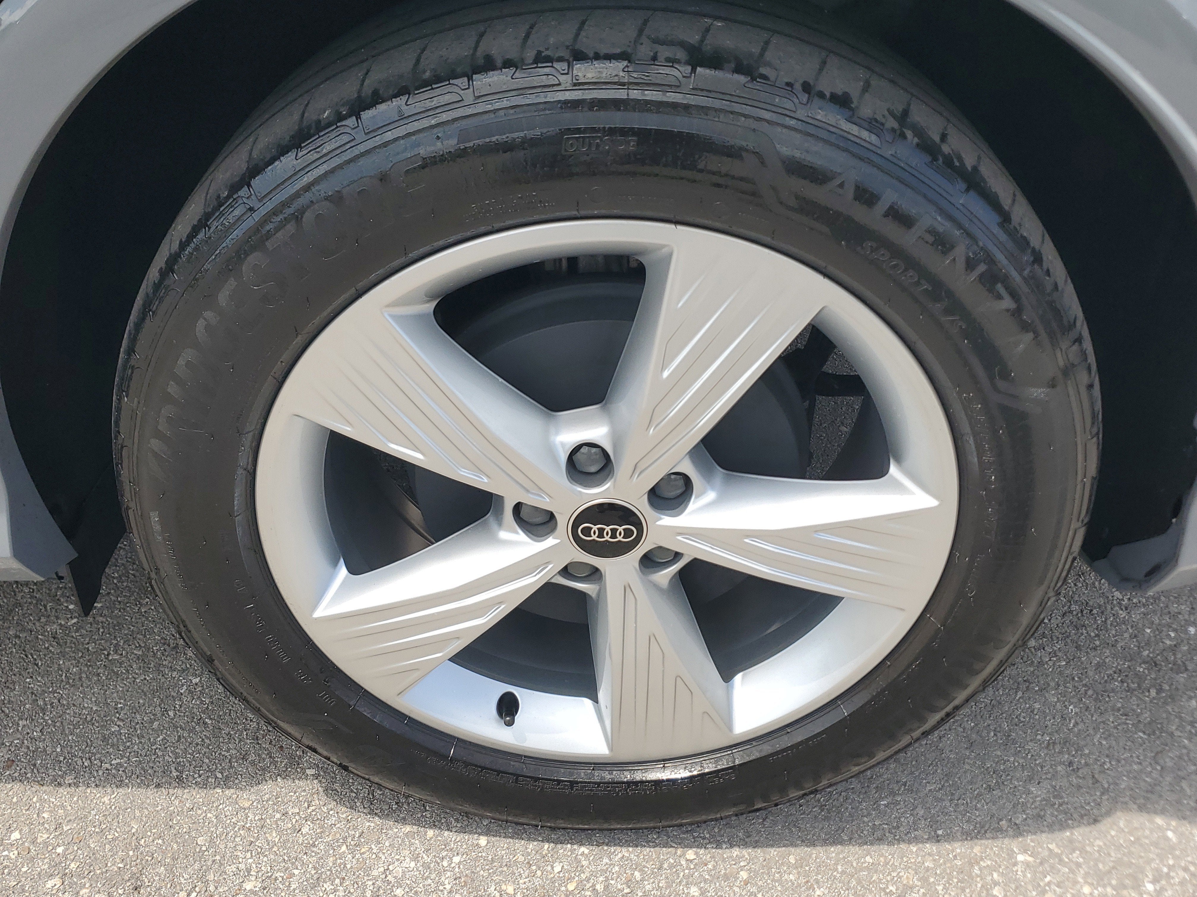 2024 Audi Q4 e-tron Premium Plus