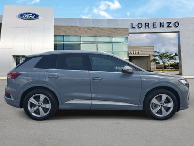 2024 Audi Q4 e-tron Premium Plus