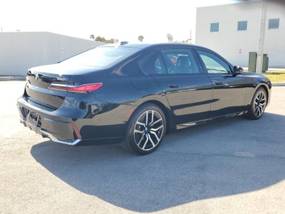 2024 BMW 7 Series 740i