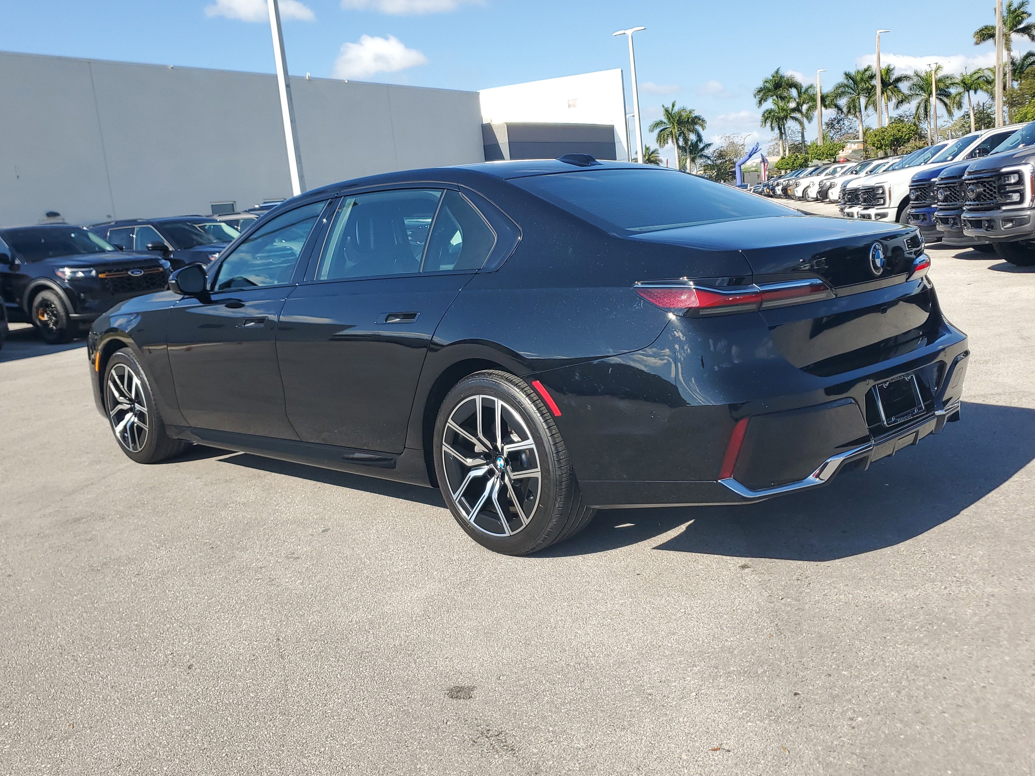 2024 BMW 7 Series 740i