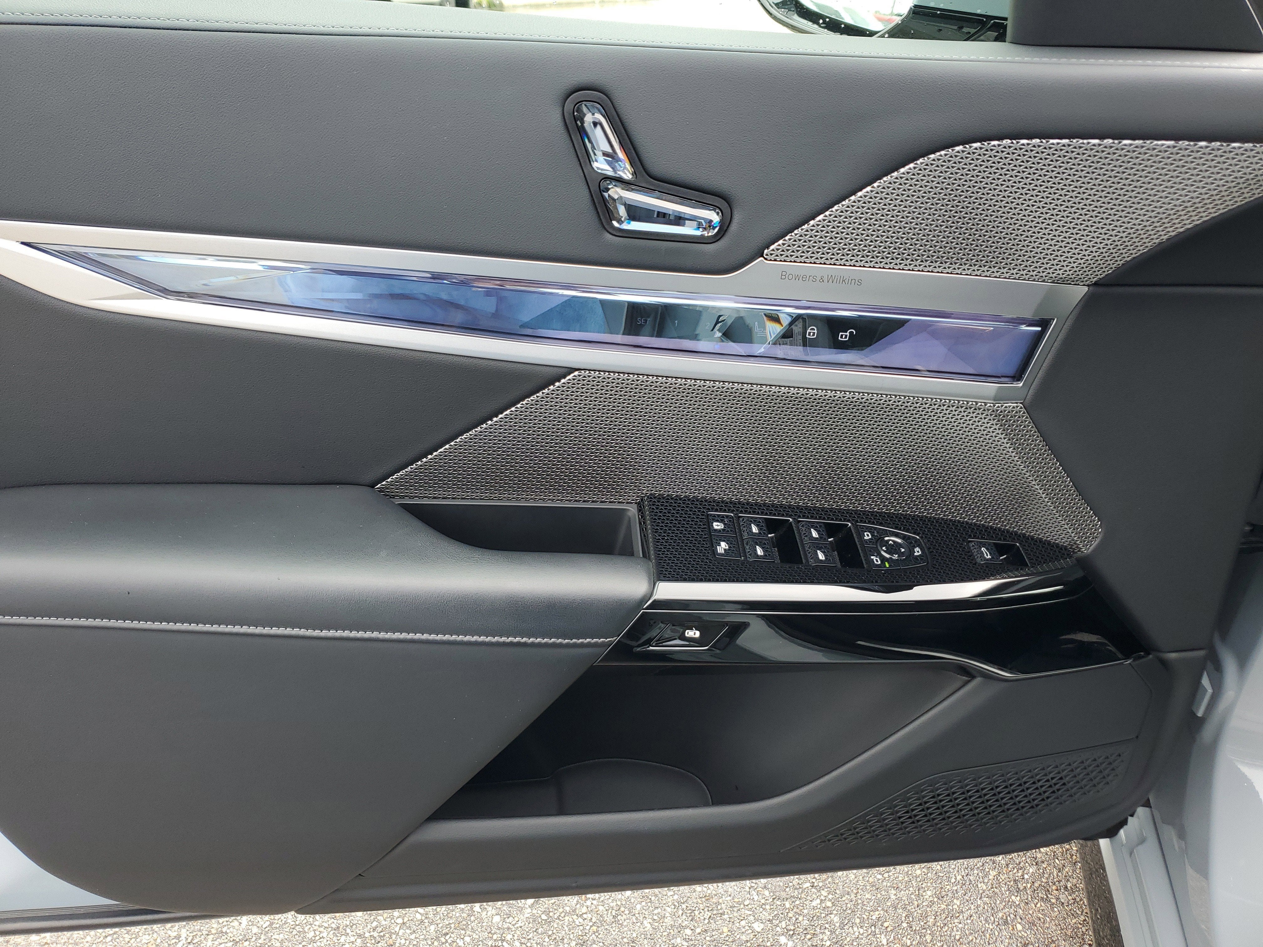 2024 BMW 7 Series 740i xDrive