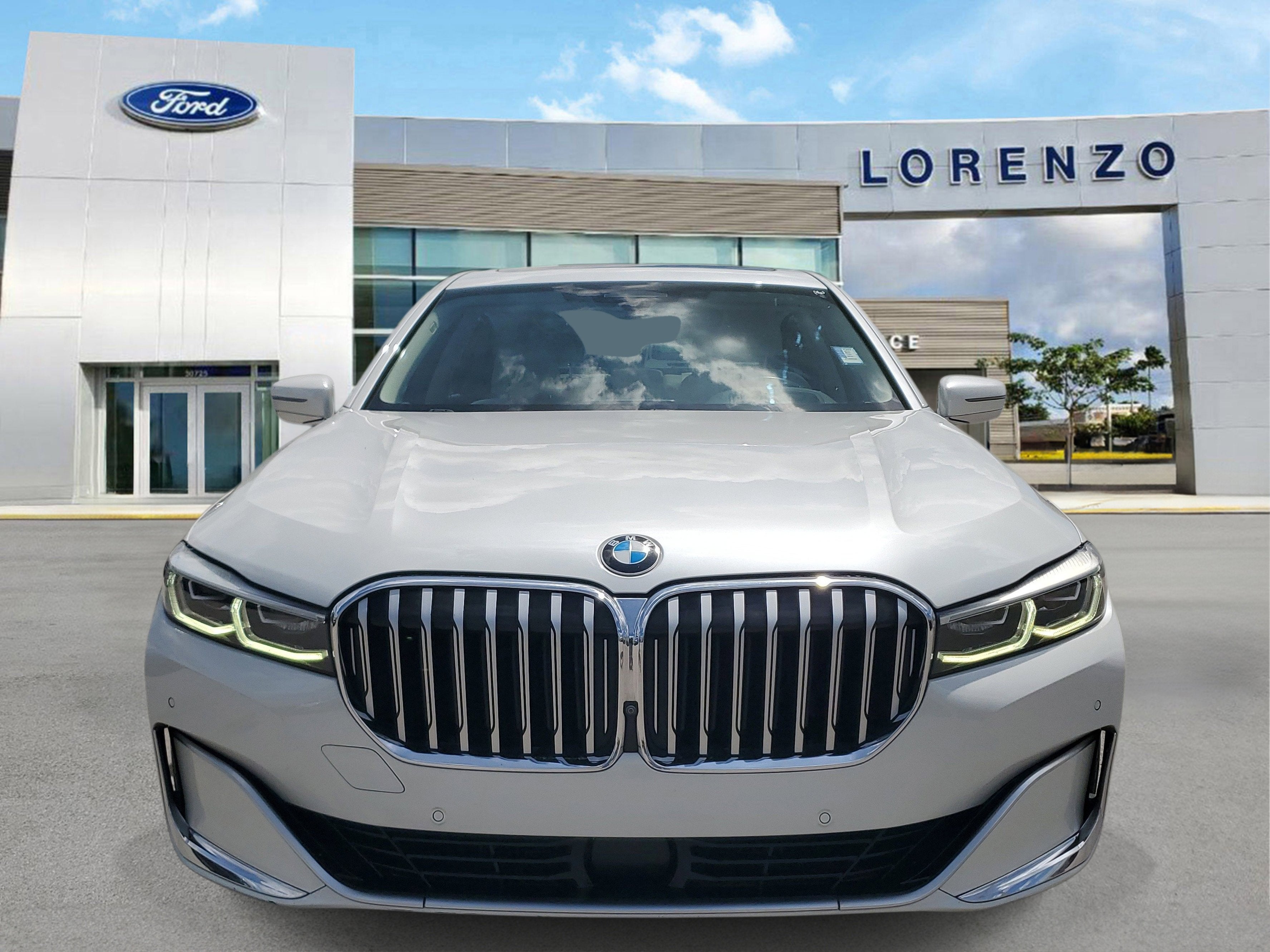 2022 BMW 7 Series 740i