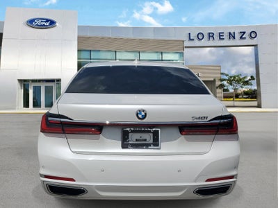 2022 BMW 7 Series 740i