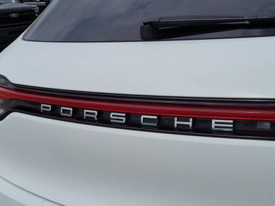 2021 Porsche Macan Base