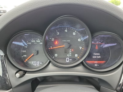 2021 Porsche Macan Base
