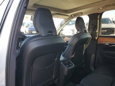 2023 Volvo XC90 Plus 4WD