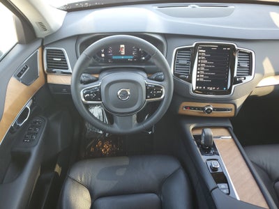 2023 Volvo XC90 Plus 4WD