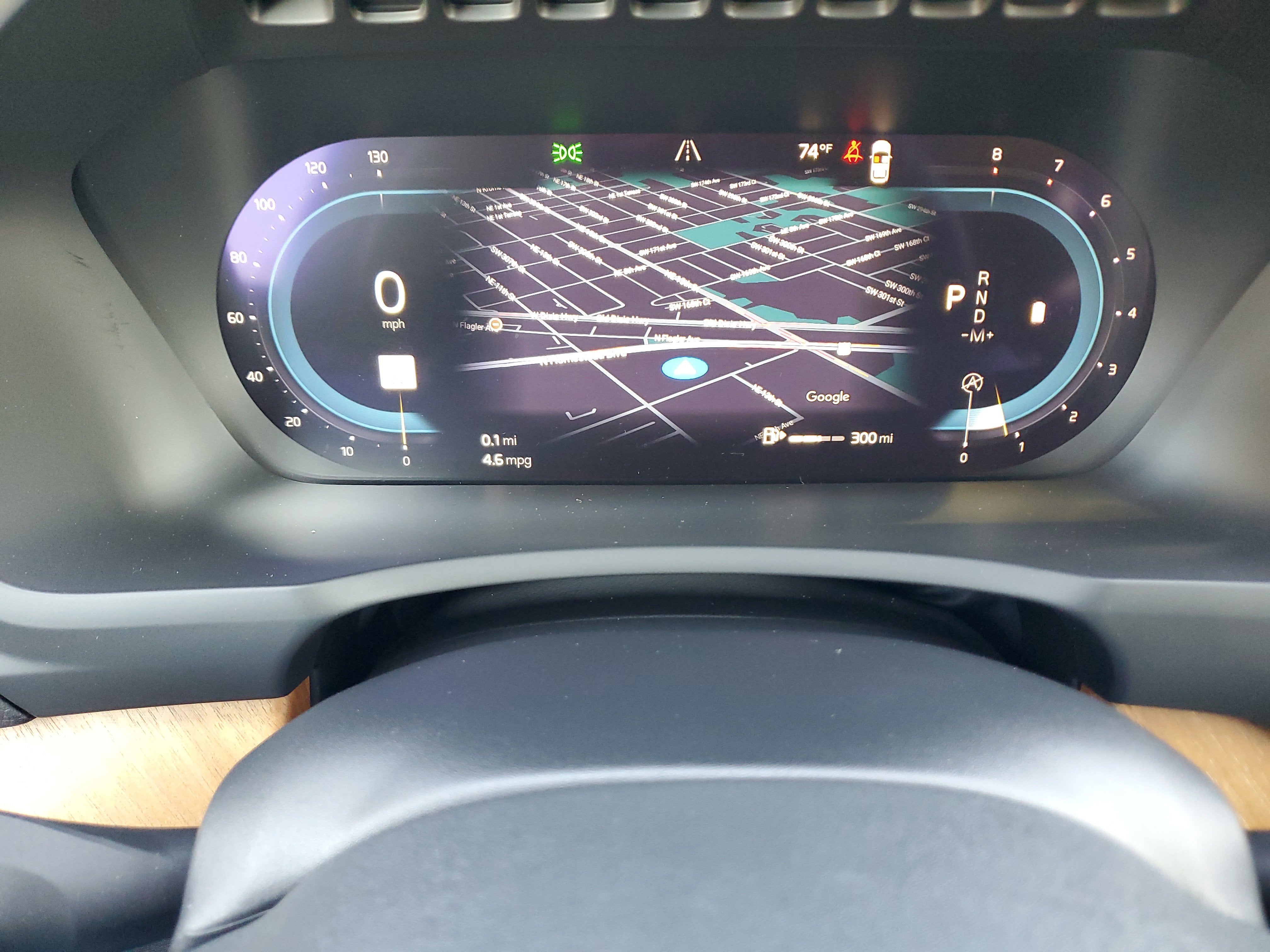 2023 Volvo XC90 Plus 4WD