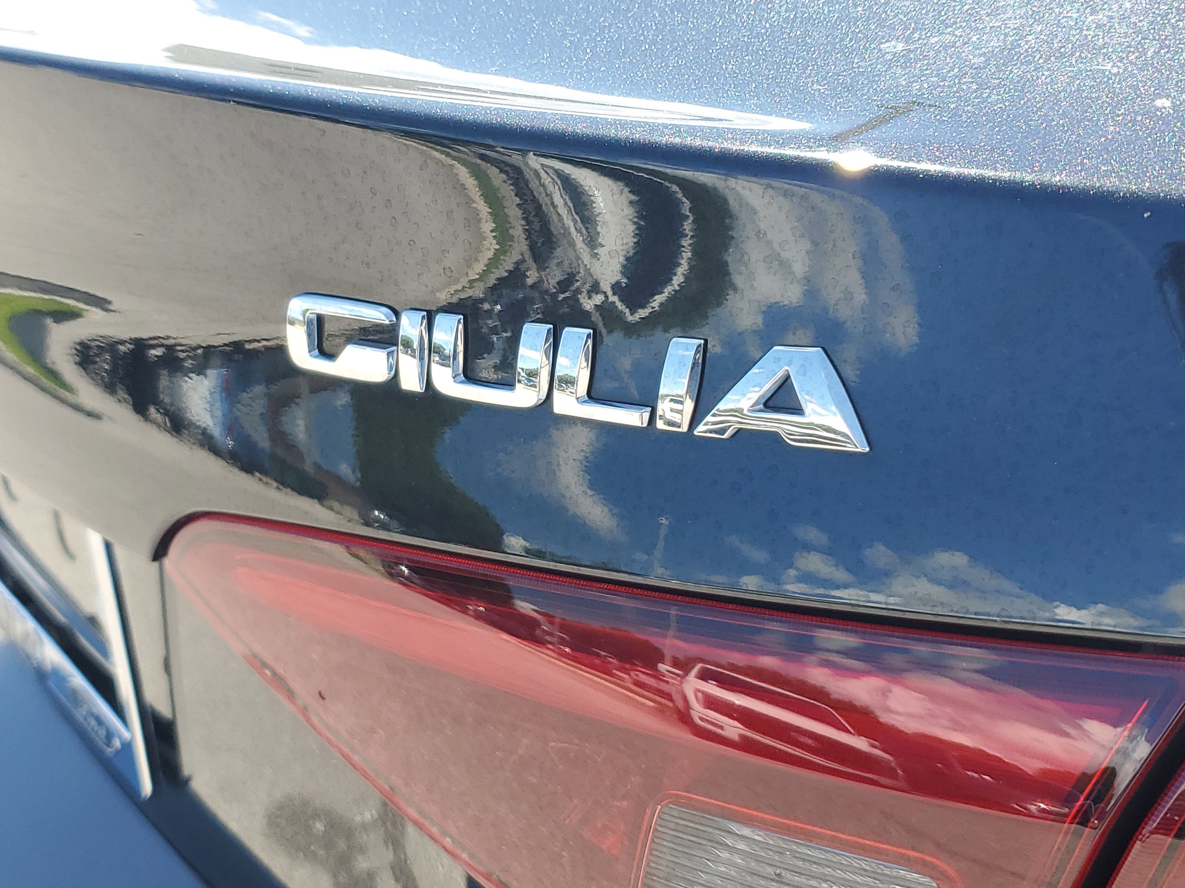 2022 Alfa Romeo Giulia Ti