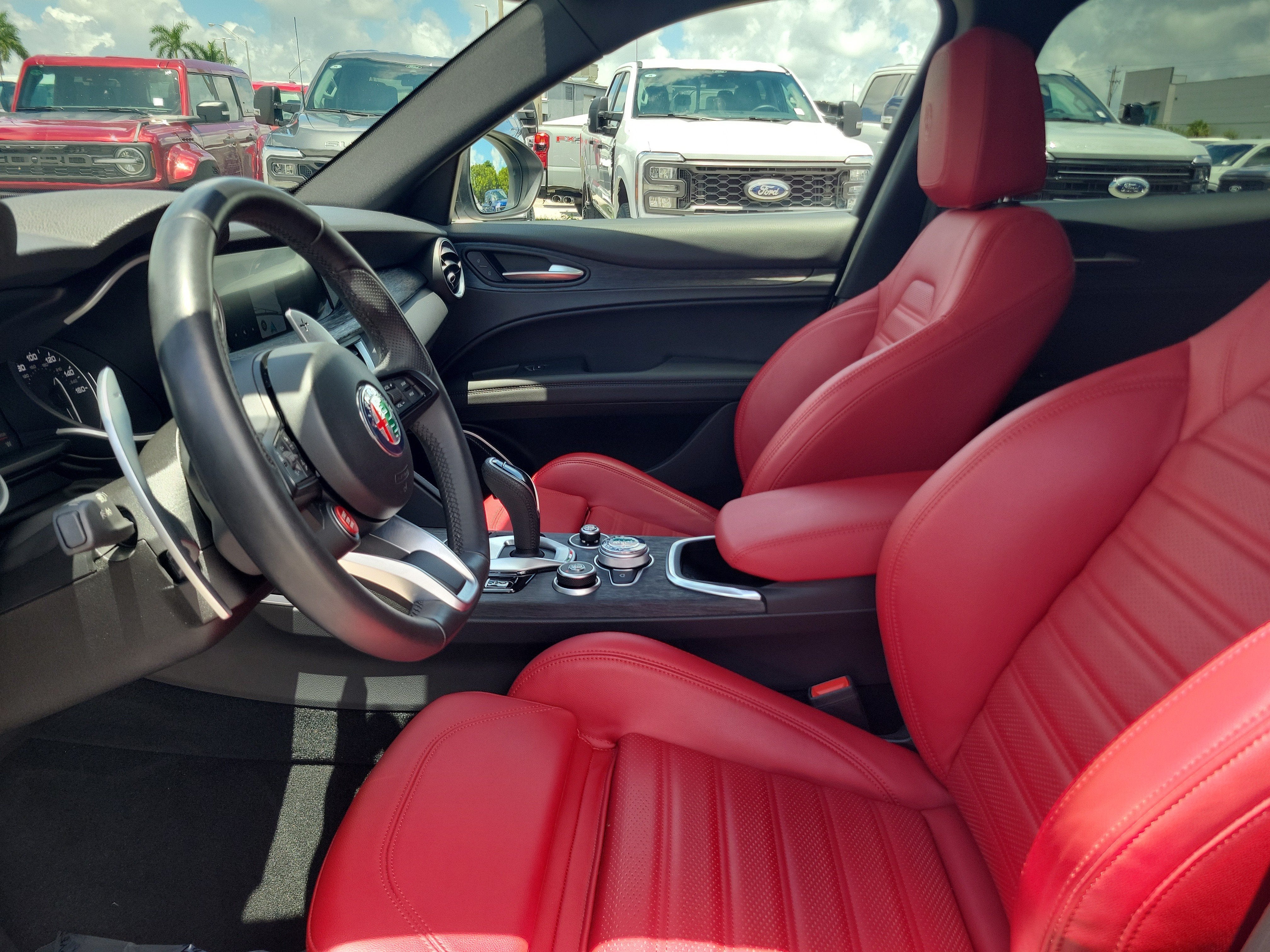 2023 Alfa Romeo Stelvio Sprint