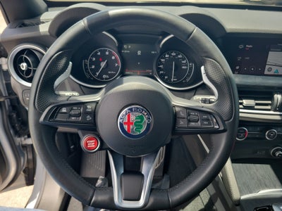 2023 Alfa Romeo Stelvio Sprint