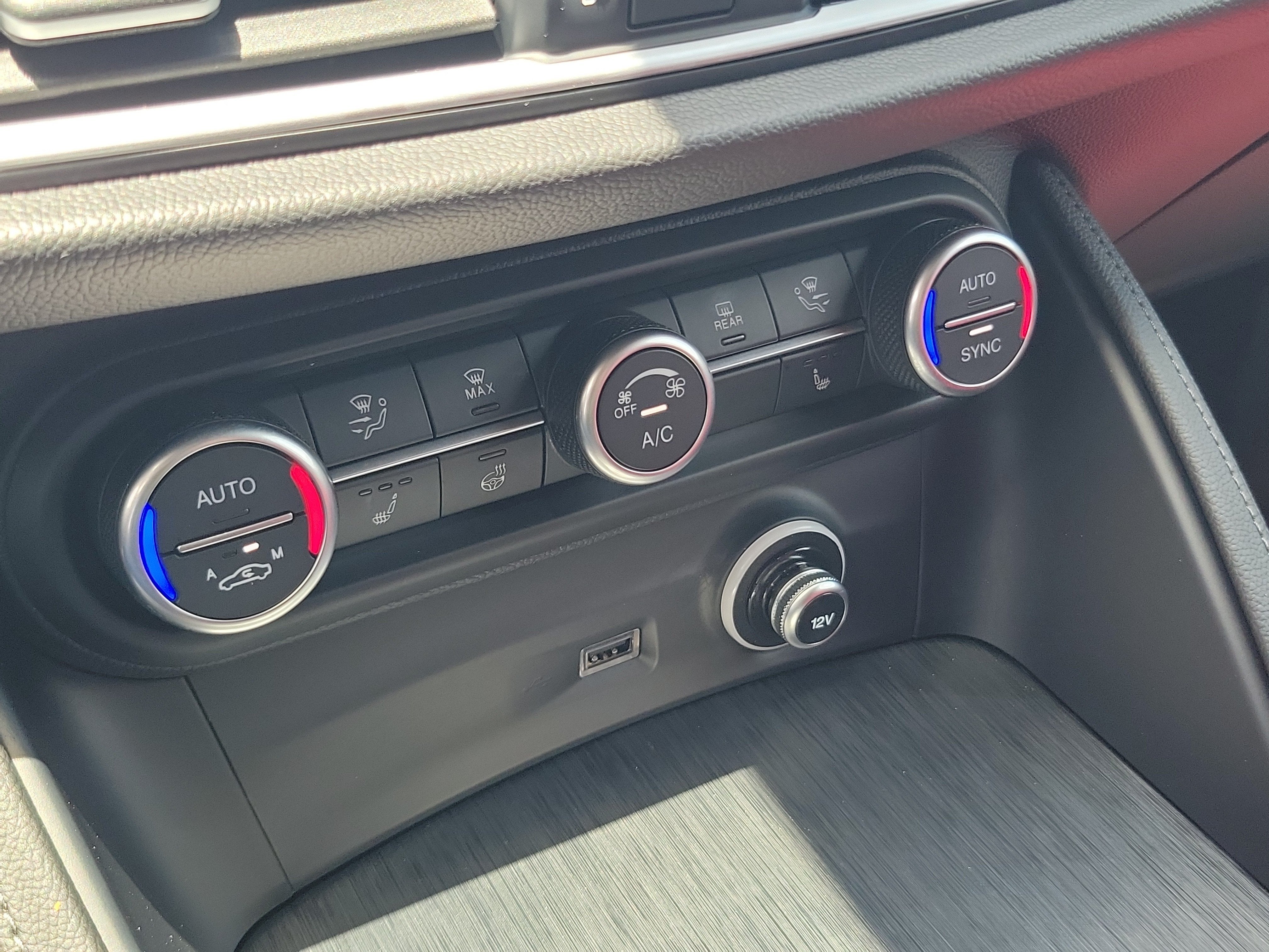 2023 Alfa Romeo Stelvio Sprint