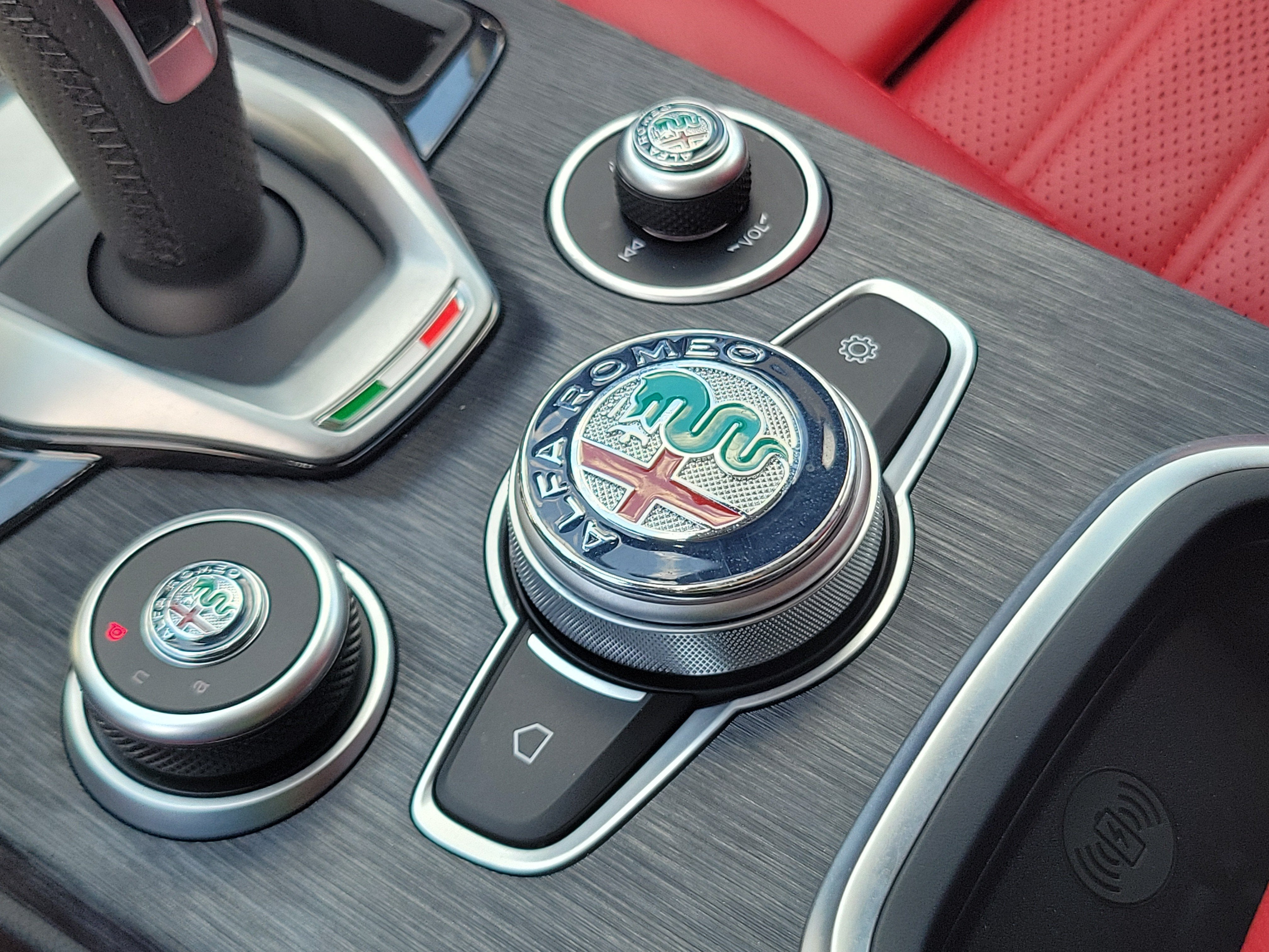 2023 Alfa Romeo Stelvio Sprint