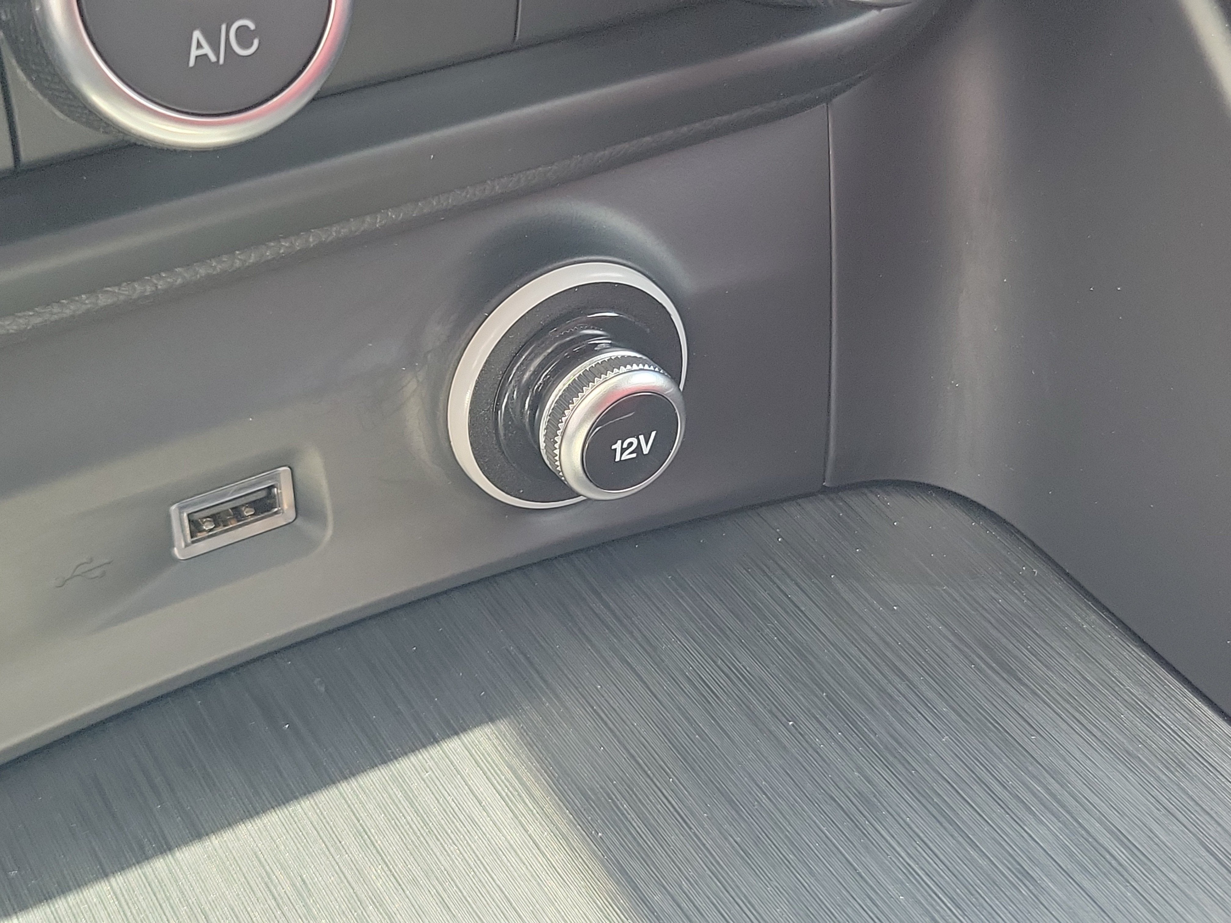 2023 Alfa Romeo Stelvio Sprint