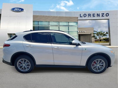 2023 Alfa Romeo Stelvio Sprint