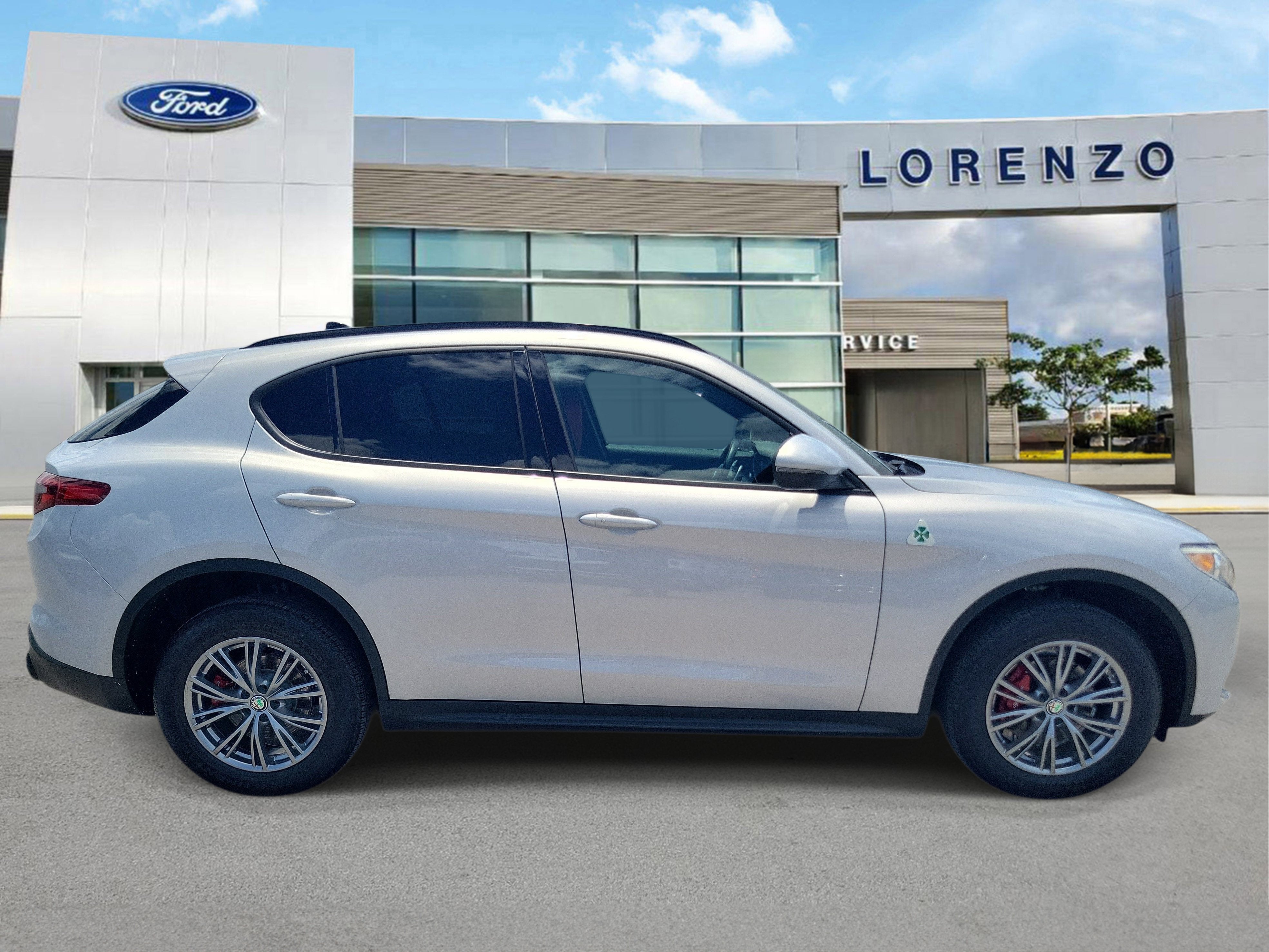 2023 Alfa Romeo Stelvio Sprint